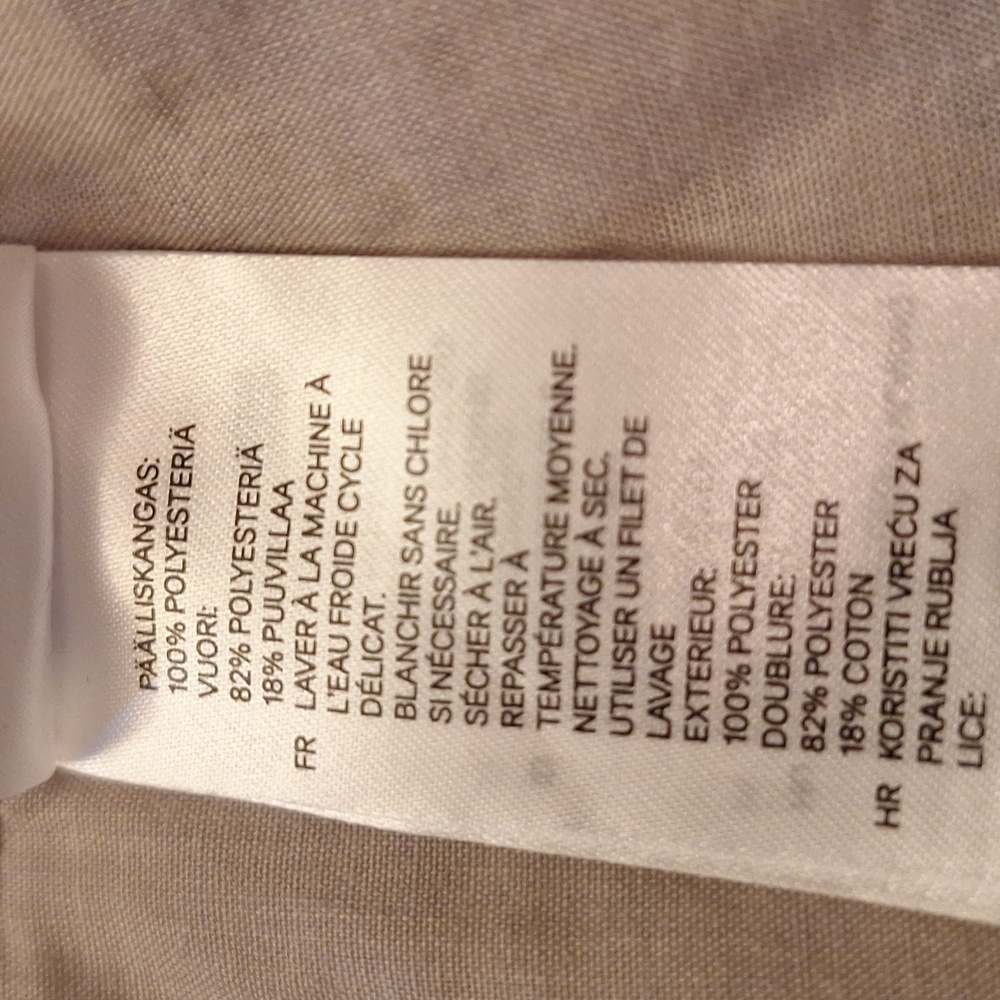 H&M Cream Lace Detail Shorts Size 8 - Picture 6 of 7